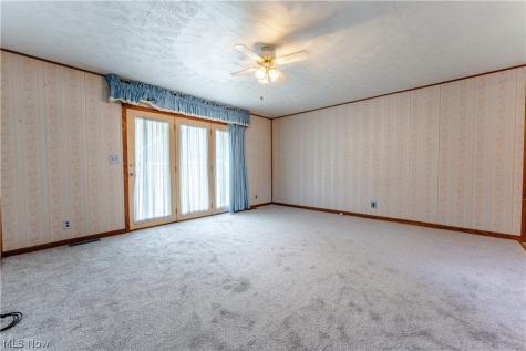 830 Standish Circle NW Massillon OH 44647