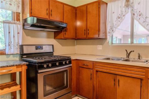 2848 Pressler Road Uniontown OH 44685