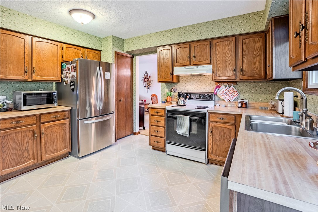 13431 Olde Orchard Road Strongsville OH 44136