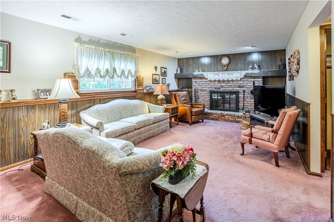 13431 Olde Orchard Road Strongsville OH 44136
