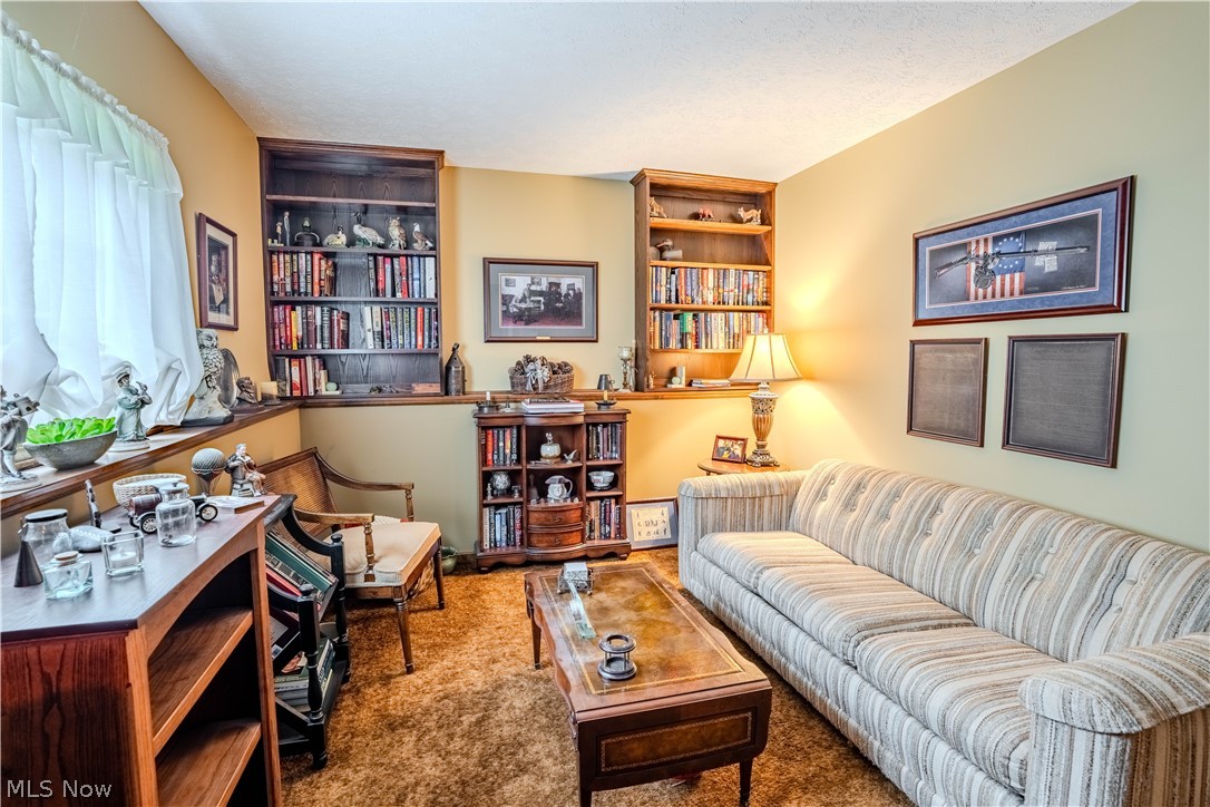 13431 Olde Orchard Road Strongsville OH 44136