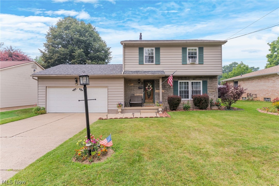142 S Navarre Avenue Austintown OH 44515