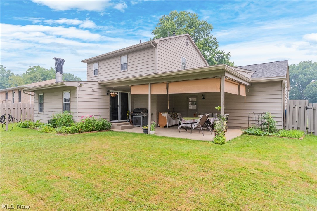 142 S Navarre Avenue Austintown OH 44515