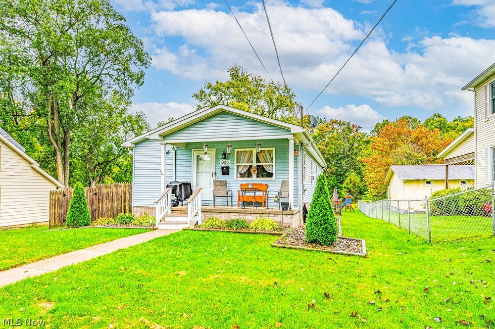 836 Newgarden Avenue Salem OH 44460