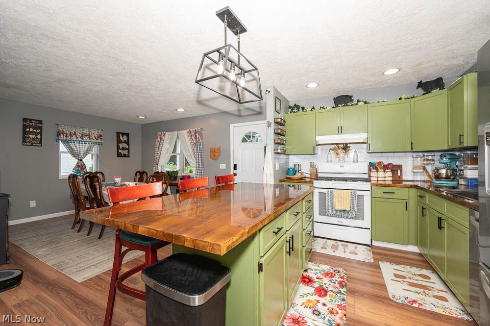 836 Newgarden Avenue Salem OH 44460