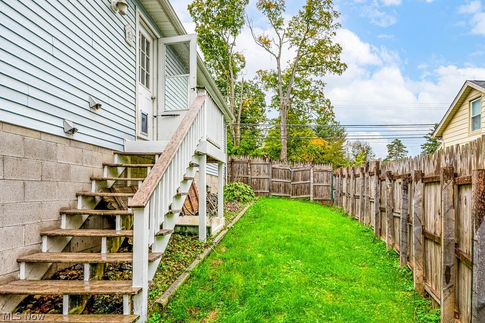 836 Newgarden Avenue Salem OH 44460