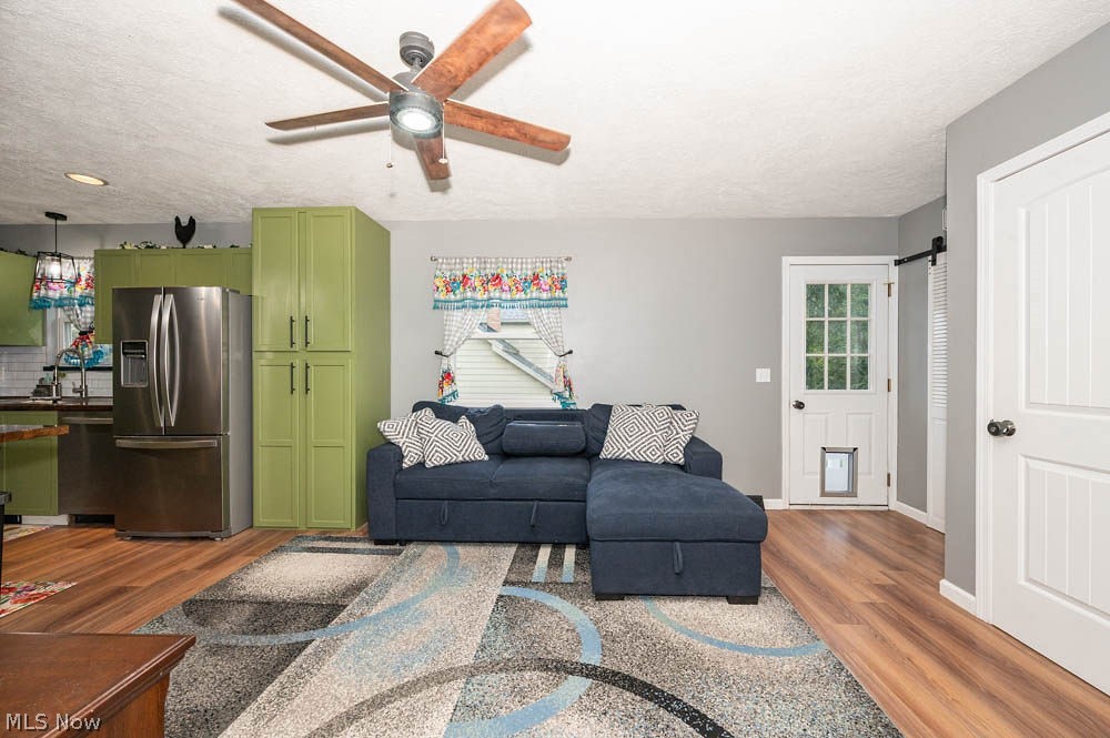 836 Newgarden Avenue Salem OH 44460