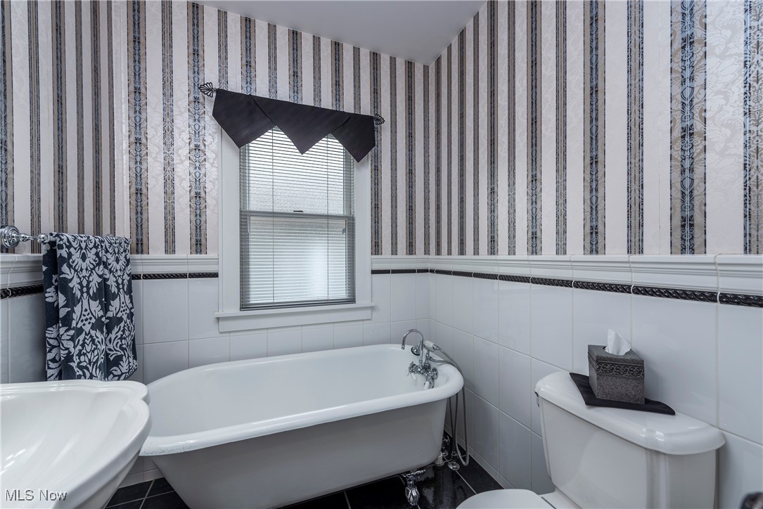 4811 Ardmore Avenue Cleveland OH 44144