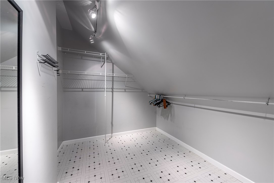 4811 Ardmore Avenue Cleveland OH 44144