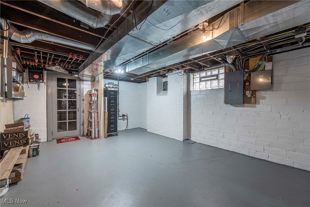 4811 Ardmore Avenue Cleveland OH 44144