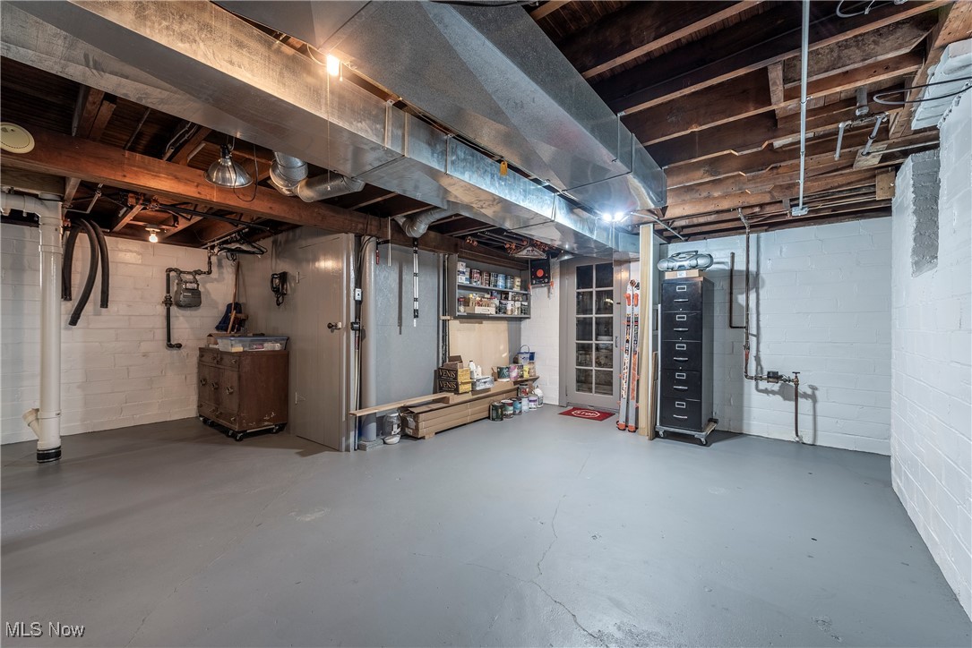 4811 Ardmore Avenue Cleveland OH 44144