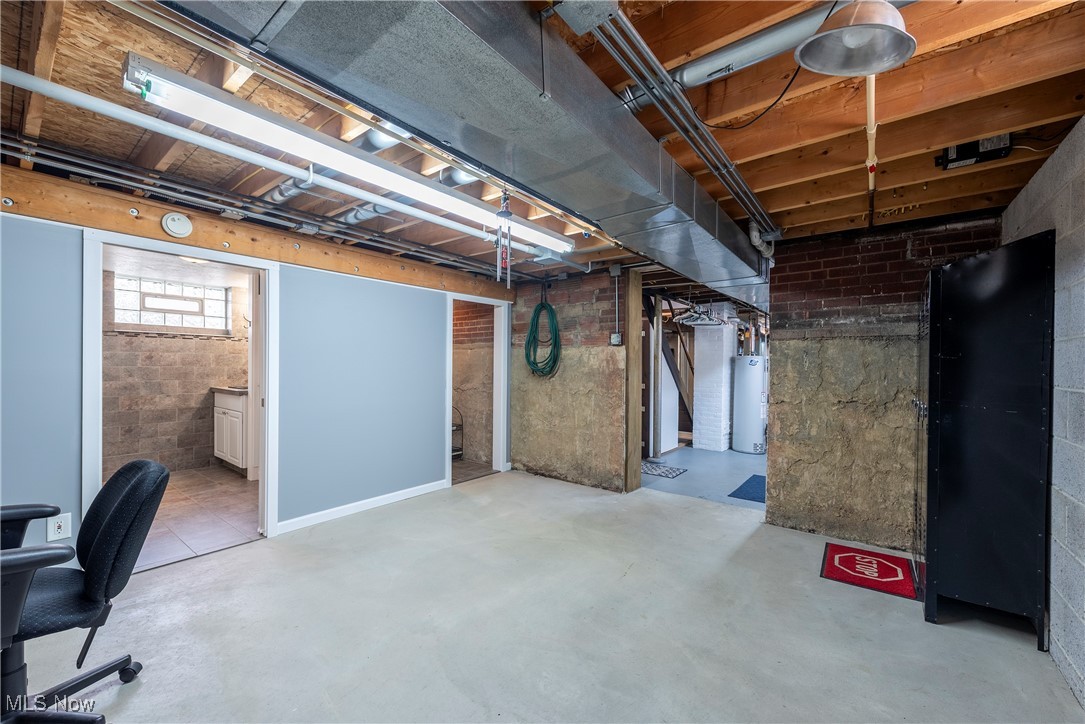 4811 Ardmore Avenue Cleveland OH 44144