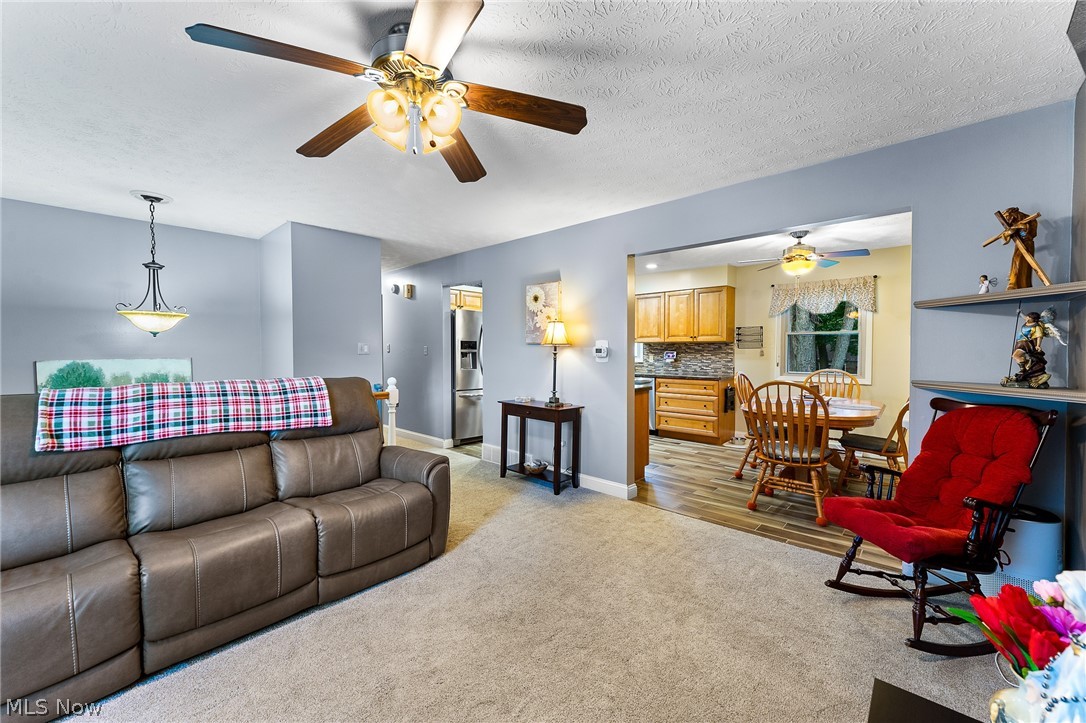 2371 Penny Lane Austintown OH 44515