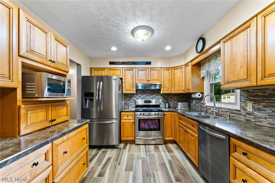 2371 Penny Lane Austintown OH 44515