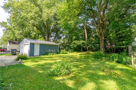2256 Bailey Road Cuyahoga Falls OH 44221