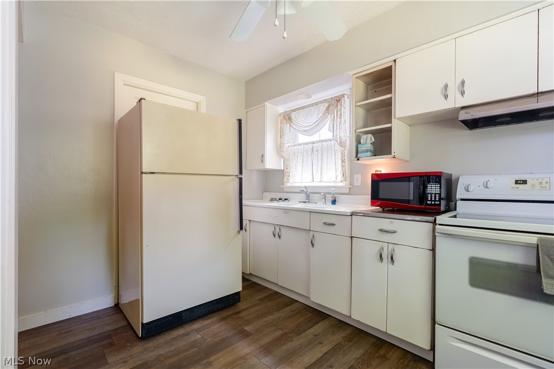 2256 Bailey Road Cuyahoga Falls OH 44221