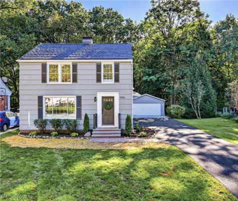 4586 E Berwald Road South Euclid OH 44121