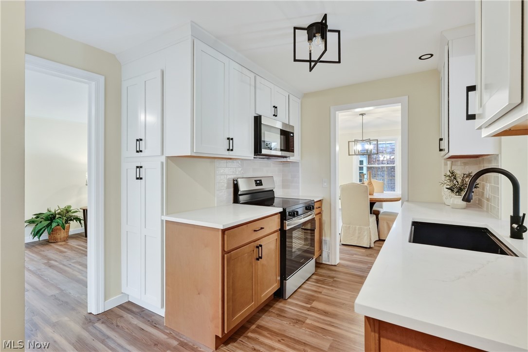 4586 E Berwald Road South Euclid OH 44121