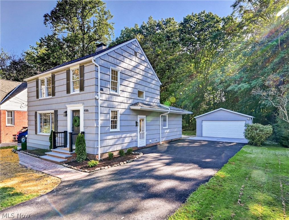 4586 E Berwald Road South Euclid OH 44121