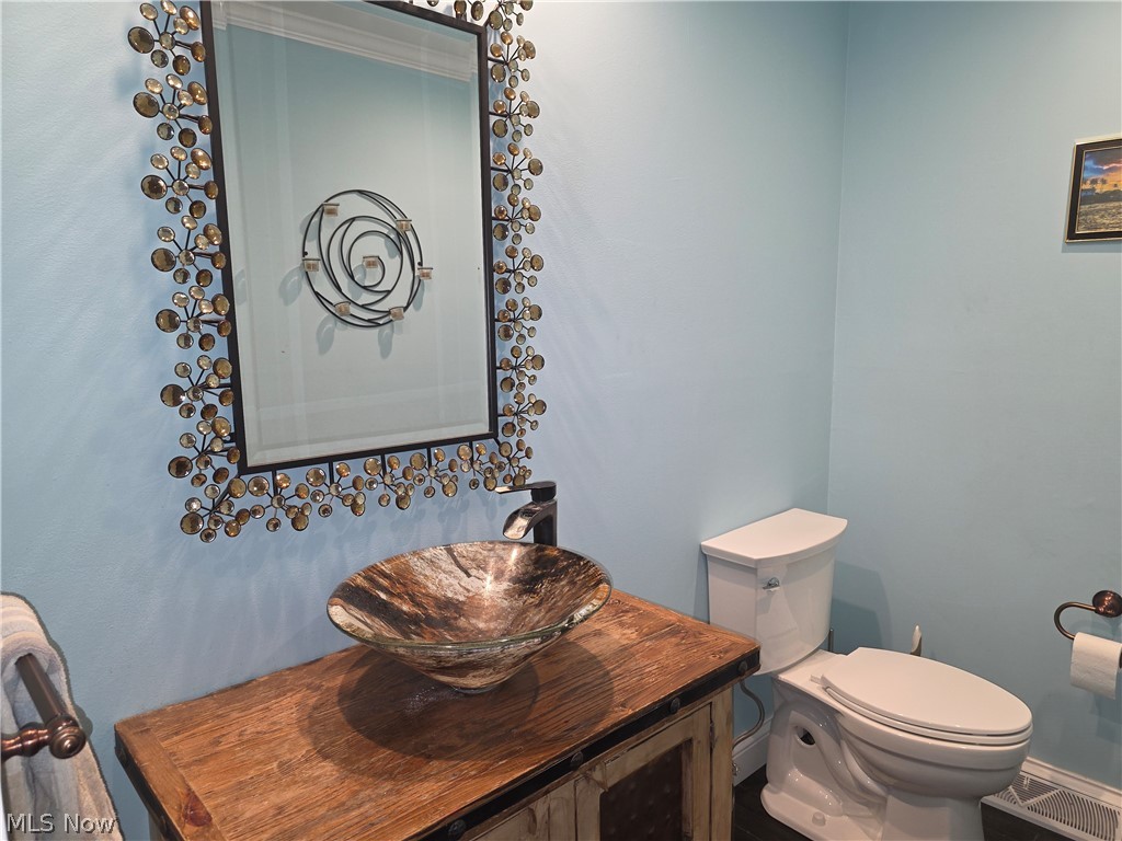 2868 Shade Road Bath OH 44333