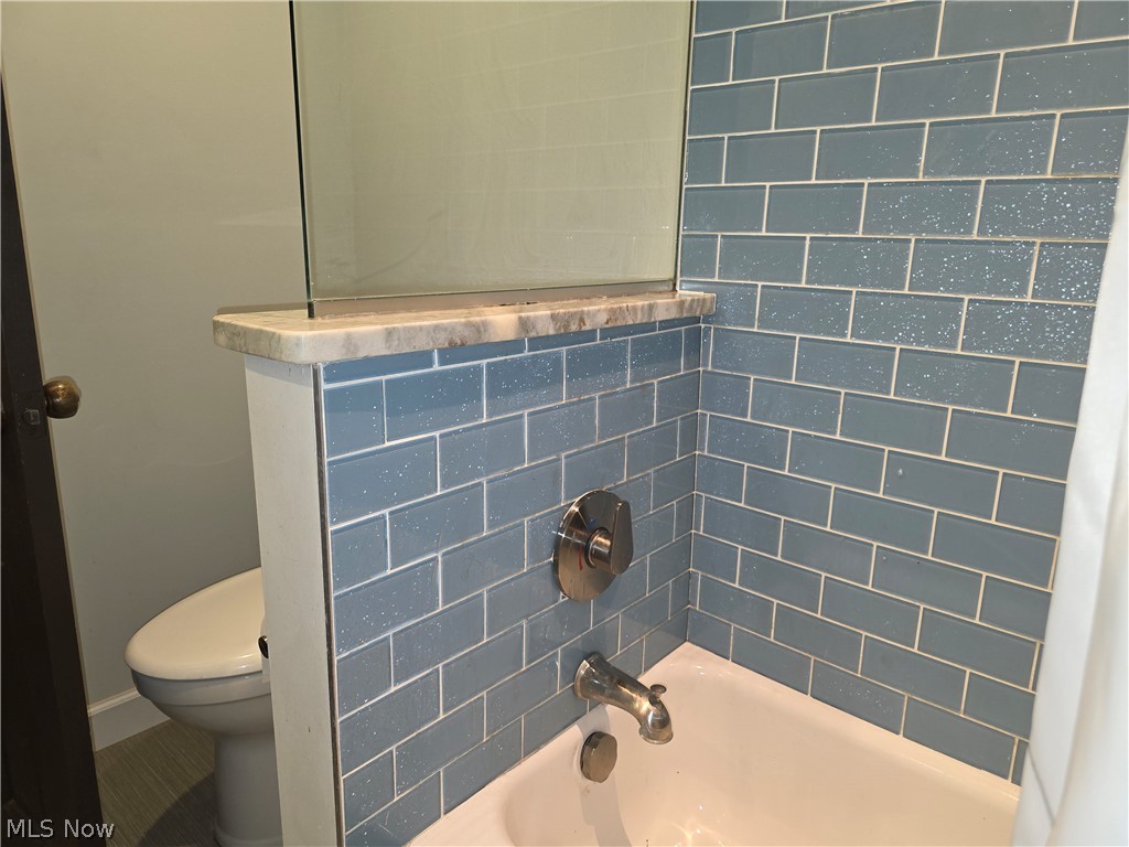 2868 Shade Road Bath OH 44333