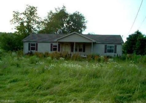 9863 Mapleton Street SE East Canton OH 44730