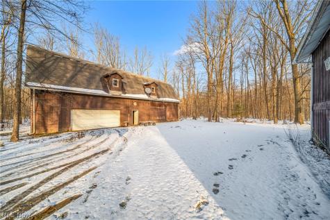 1990 Short Road Thompson OH 44086