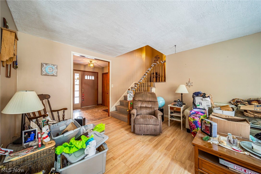 1990 Short Road Thompson OH 44086