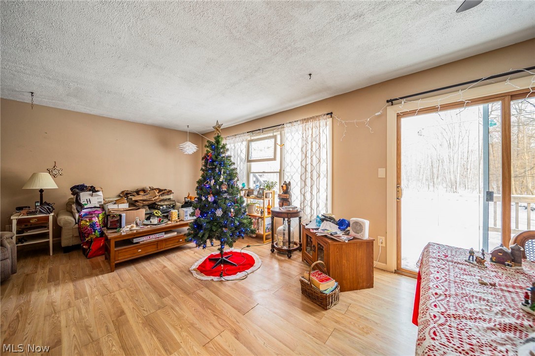 1990 Short Road Thompson OH 44086