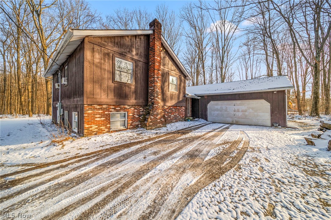1990 Short Road Thompson OH 44086