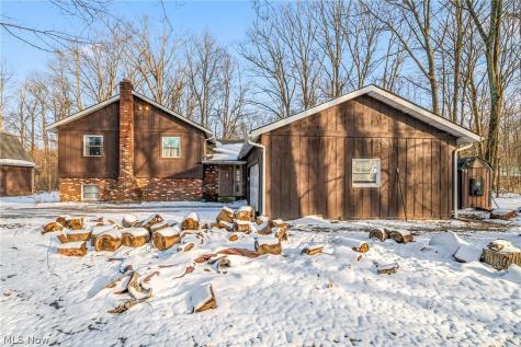 1990 Short Road Thompson OH 44086