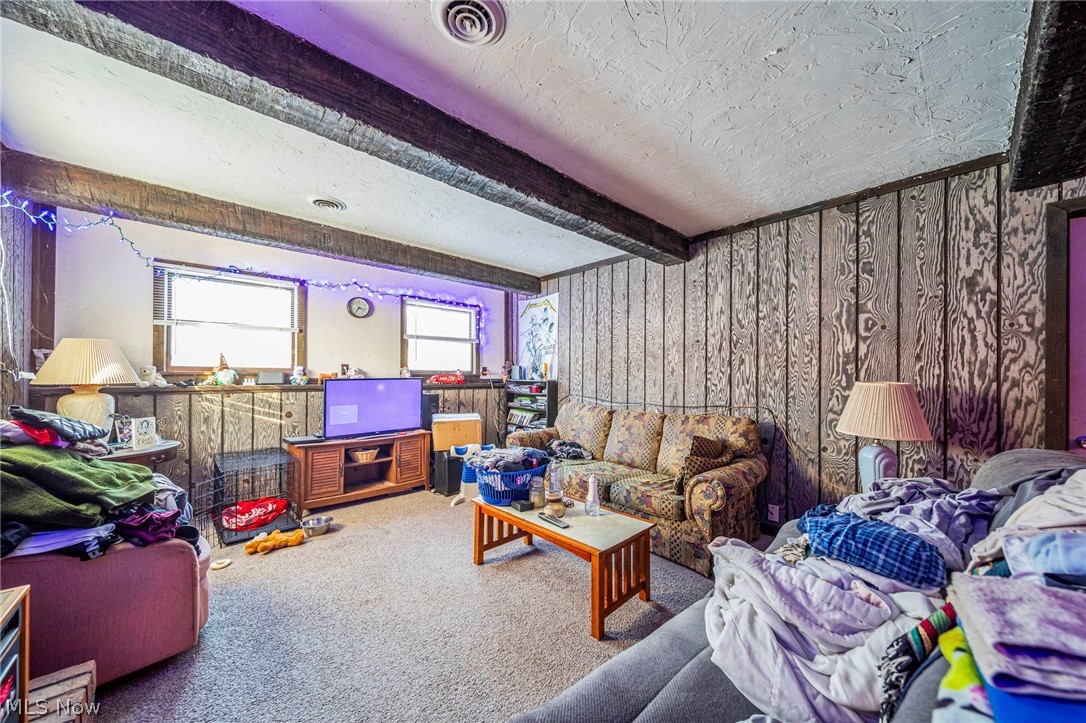 1990 Short Road Thompson OH 44086