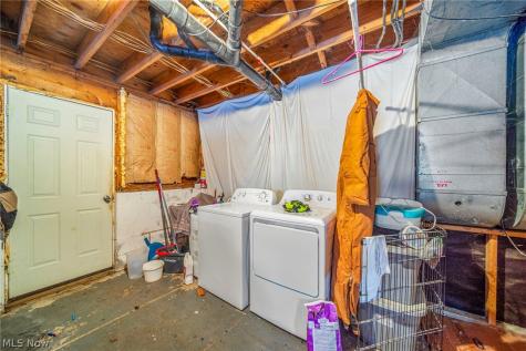 1990 Short Road Thompson OH 44086