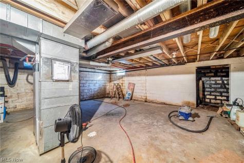 1990 Short Road Thompson OH 44086