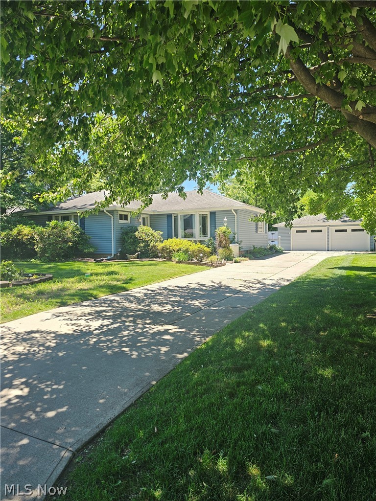 242 Sunset Road Avon Lake OH 44012