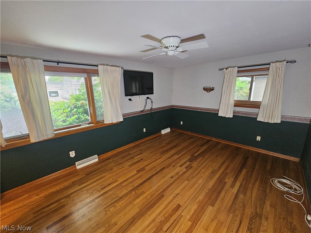 242 Sunset Road Avon Lake OH 44012