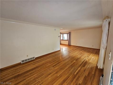 242 Sunset Road Avon Lake OH 44012