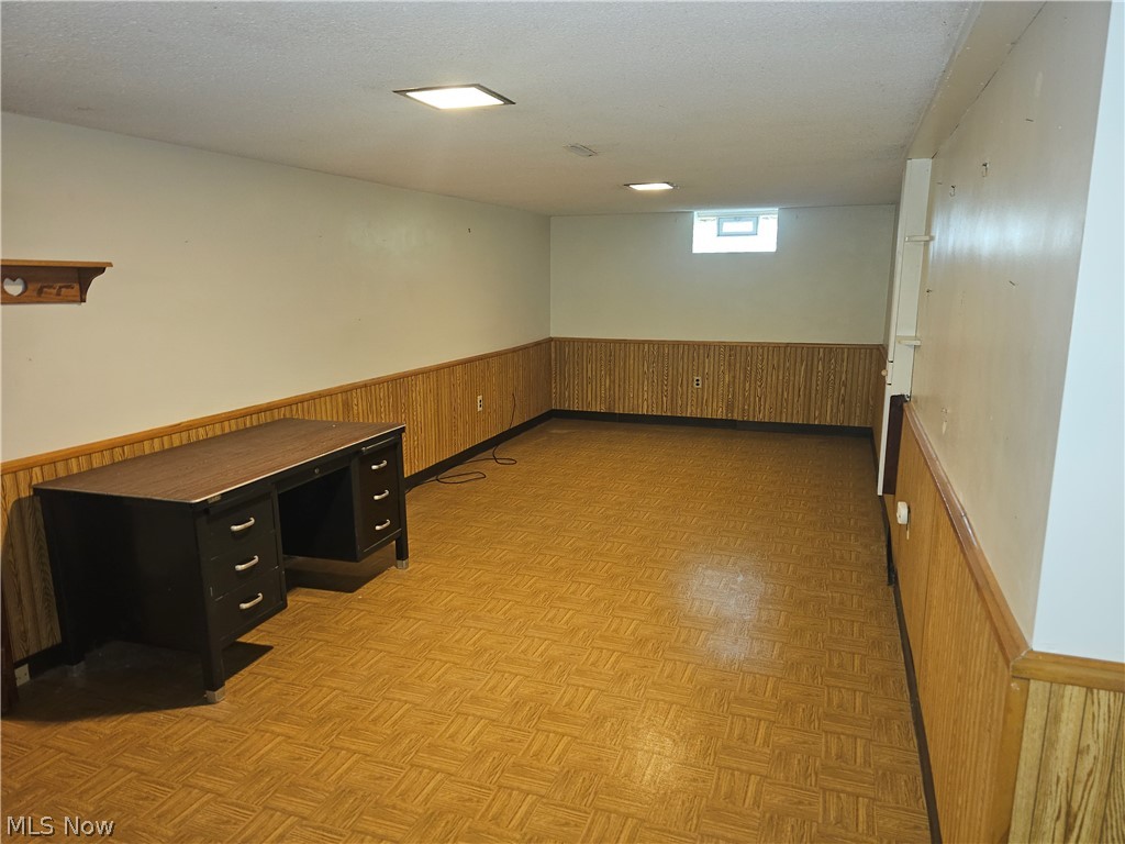 242 Sunset Road Avon Lake OH 44012
