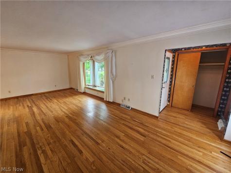 242 Sunset Road Avon Lake OH 44012