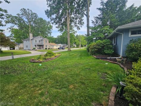242 Sunset Road Avon Lake OH 44012