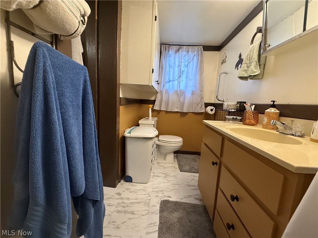 839 Locust Street Coshocton OH 43812