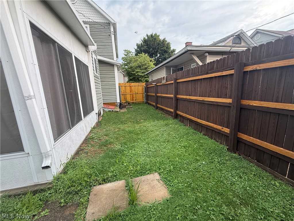 839 Locust Street Coshocton OH 43812