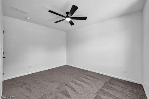 16801 Raymond Street Maple Heights OH 44137
