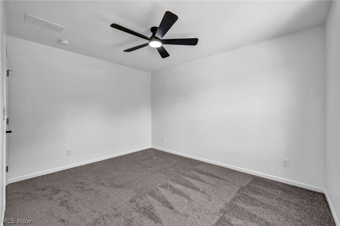16801 Raymond Street Maple Heights OH 44137