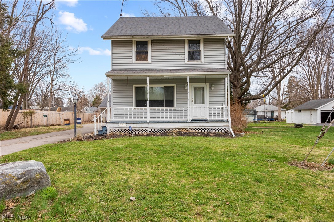 255 E 42nd Street Lorain OH 44052