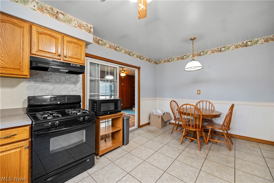 255 E 42nd Street Lorain OH 44052