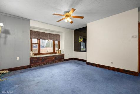 255 E 42nd Street Lorain OH 44052