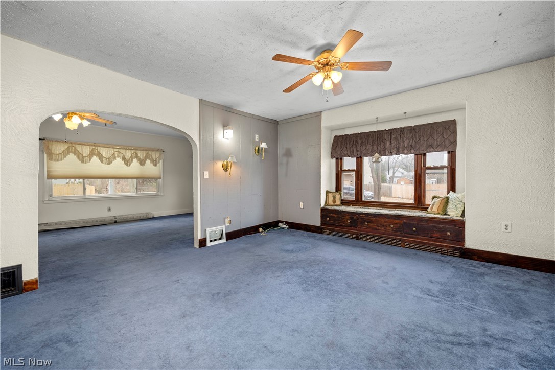 255 E 42nd Street Lorain OH 44052