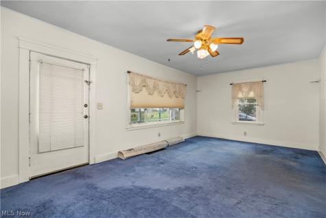 255 E 42nd Street Lorain OH 44052