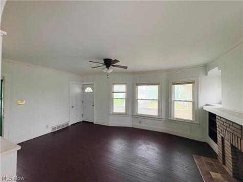 3767 E 146th Street Cleveland OH 44128